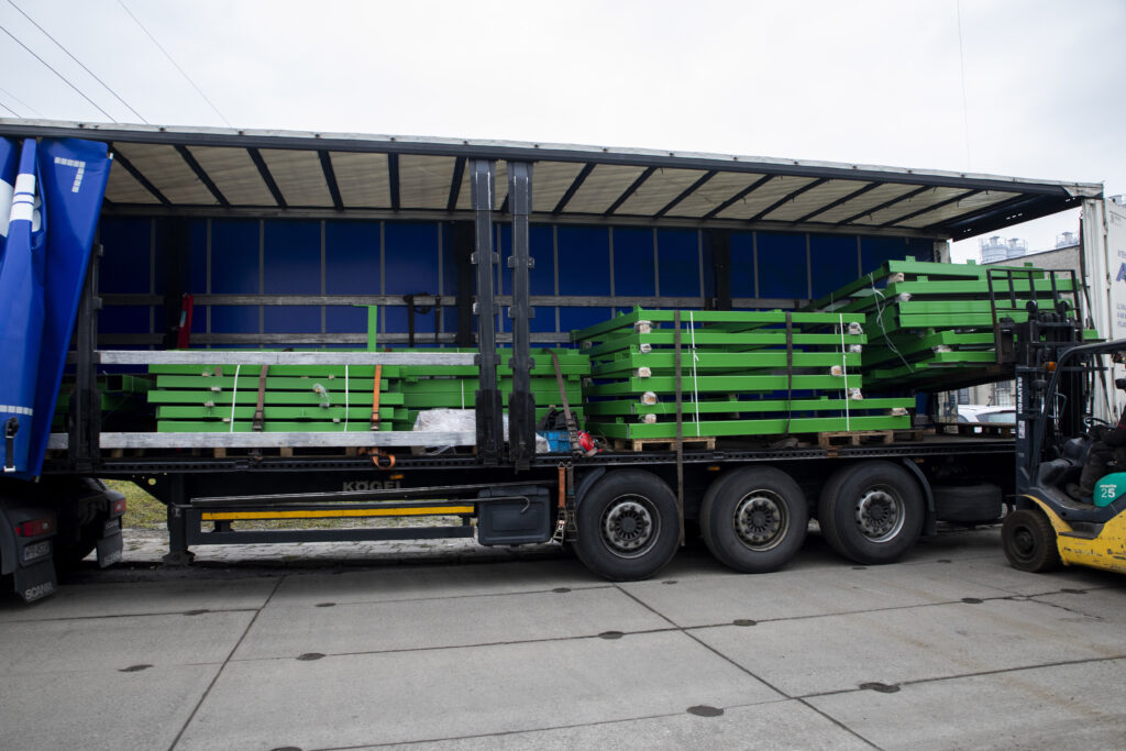 transport elementów do produkcji silosów na biomasę